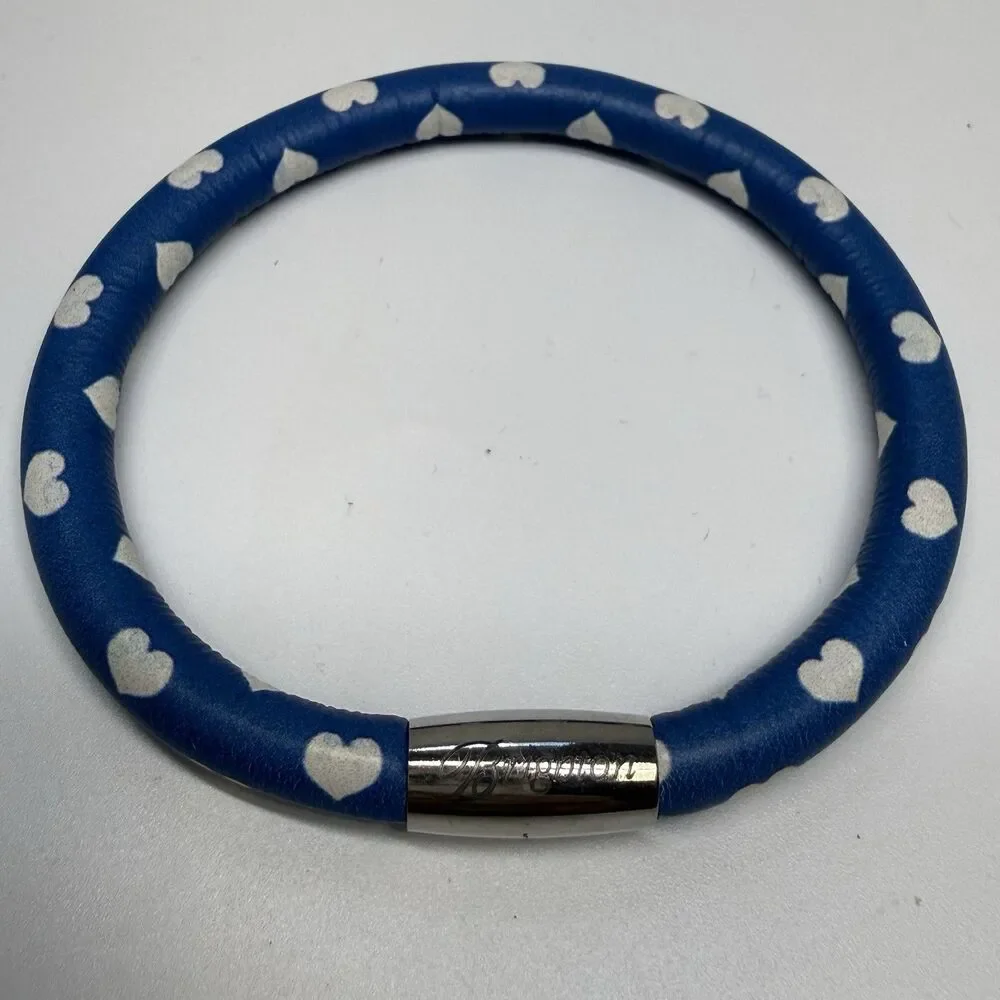 Brighton Woodstock White Heart Blue Leather Bangle Bracelet Retired Print Rare